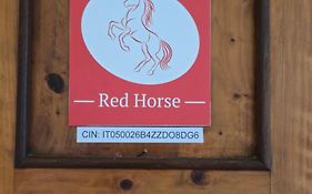 B&B Red Horse